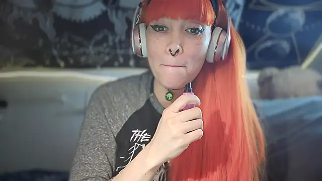 Snapshot of FRRANNKIE chatting on September 14, 2025, 9:03 pm FRRANNKIE online show from September 14, 2025, 9:03 pm