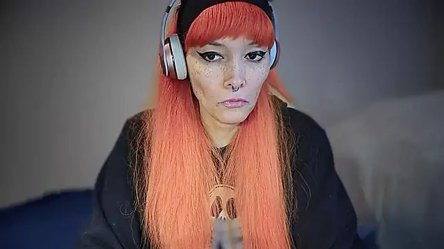 Snapshot of FRRANNKIE chatting on October 25, 2025, 4:46 pm FRRANNKIE online show from October 25, 2025, 4:46 pm