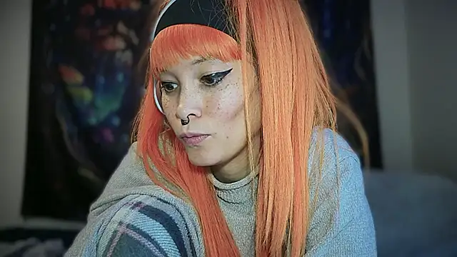 Snapshot of FRRANNKIE chatting on November 13, 2025, 9:25 pm FRRANNKIE online show from November 13, 2025, 9:25 pm