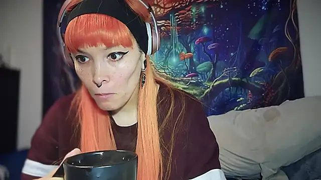 Snapshot of FRRANNKIE chatting on November 14, 2025, 10:18 pm FRRANNKIE online show from November 14, 2025, 10:18 pm