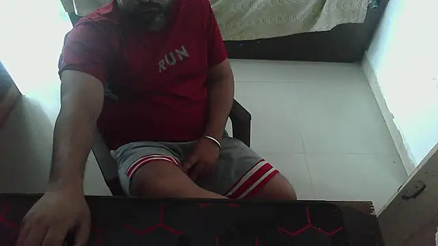 Snapshot of rentarob chatting on May 5, 2026, 3:36 am rentarob online show from May 5, 2026, 3:36 am