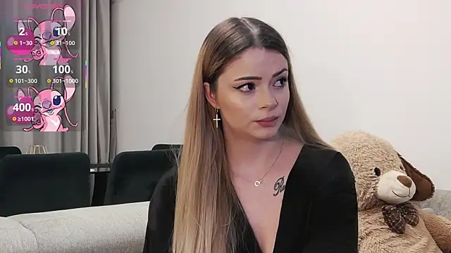 Snapshot of Kailynn_Moenn chatting on February 22, 2025, 8:09 pm Kailynn Moenn online show from February 22, 2025, 8:09 pm