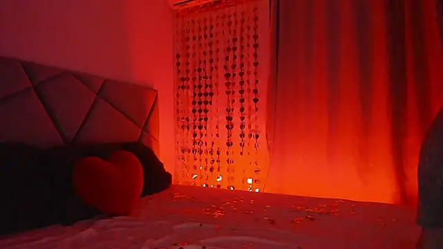 Snapshot of BlueEyesLexy chatting on February 14, 2026, 4:09 am BlueEyesLexy online show from February 14, 2026, 4:09 am