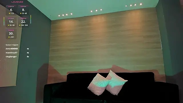 BiancaPierce online show from February 18, 2025, 5:53 pm