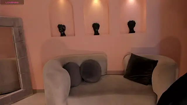 BiancaPierce online show from February 5, 2026, 11:48 am