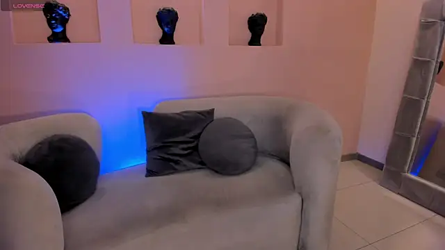 Snapshot of BiancaPierce chatting on June 24, 2026, 7:13 pm BiancaPierce online show from June 24, 2026, 7:13 pm