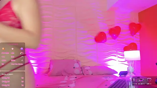 Snapshot of LucianaCarter chatting on February 15, 2025, 10:00 am LucianaCarter online show from February 15, 2025, 10:00 am