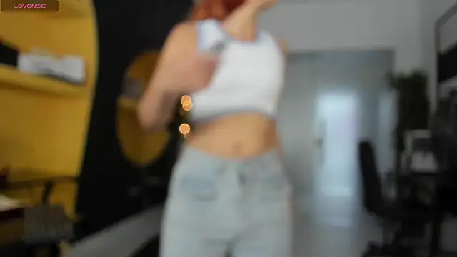 Snapshot of LucianaCarter chatting on March 23, 2025, 3:43 am LucianaCarter online show from March 23, 2025, 3:43 am