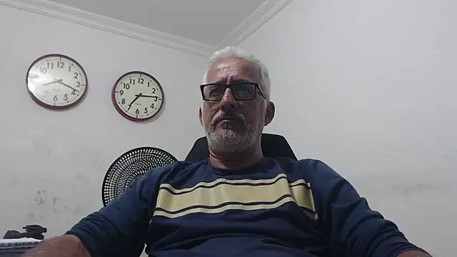 Snapshot of cenizo10124 chatting on September 12, 2025, 12:11 am cenizo10124 online show from September 12, 2025, 12:11 am