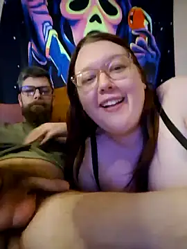 Snapshot of Sexycurvyemilyy chatting on December 9, 2024, 11:03 pm Sexycurvyemilyy online show from December 9, 2024, 11:03 pm