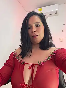 LISA LICKS online show from June 17, 2026, 8:28 am