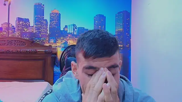 DEIBY BABY online show from October 3, 2025, 2:58 pm