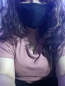 Sexybomb33 online show from January 15, 2025, 1:20 pm