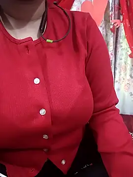 Sexybomb33 online show from February 9, 2025, 4:29 pm