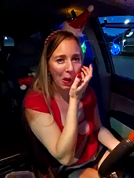 Snapshot of SkyelarSommer chatting on December 22, 2024, 11:52 pm SkyelarSommer online show from December 22, 2024, 11:52 pm