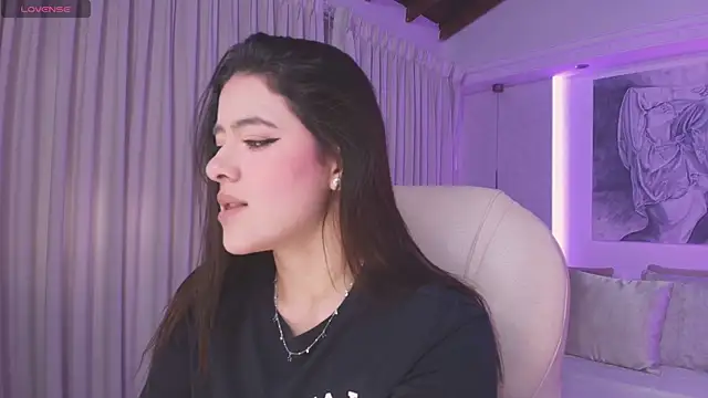 Snapshot of nathalie_rivers chatting on November 3, 2025, 11:11 am nathalie rivers online show from November 3, 2025, 11:11 am