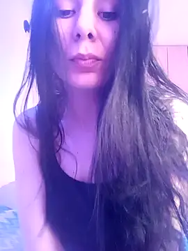 LissaThompsom online show from December 30, 2024, 1:25 pm