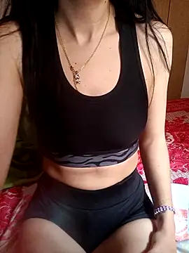 LissaThompsom online show from March 5, 2025, 12:55 pm