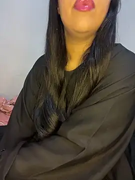 Mayacrayzi online show from September 26, 2025, 10:30 am