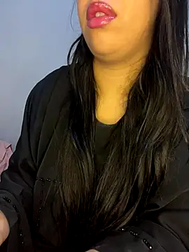 Mayacrayzi online show from September 27, 2025, 7:57 am