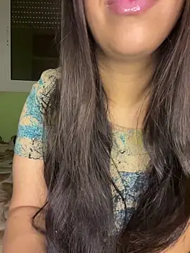 Mayacrayzi online show from March 25, 2026, 7:25 am