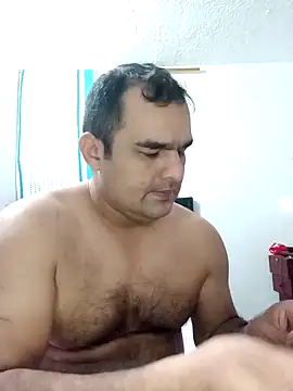 Angeelus2 online show from December 17, 2024, 4:32 pm