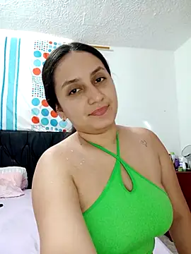 Angeelus2 online show from February 7, 2025, 4:46 pm