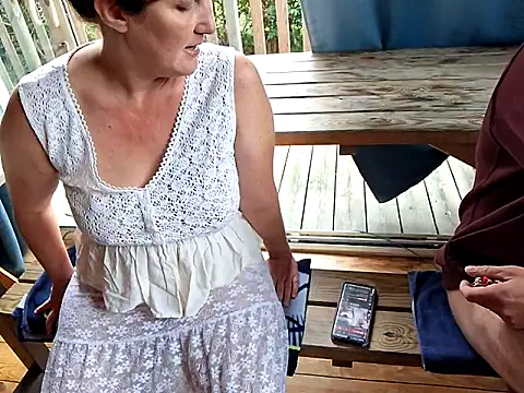 biboii online show from September 22, 2025, 1:35 pm