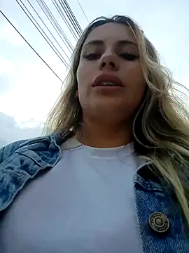 Snapshot of Misscata1106 chatting on October 20, 2025, 9:15 pm Misscata1106 online show from October 20, 2025, 9:15 pm