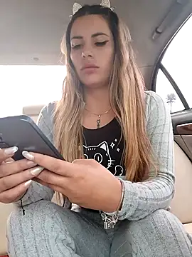 Snapshot of Misscata1106 chatting on October 22, 2025, 7:13 pm Misscata1106 online show from October 22, 2025, 7:13 pm