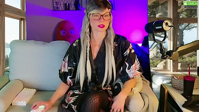 Kittychatte online show from October 12, 2025, 9:41 am