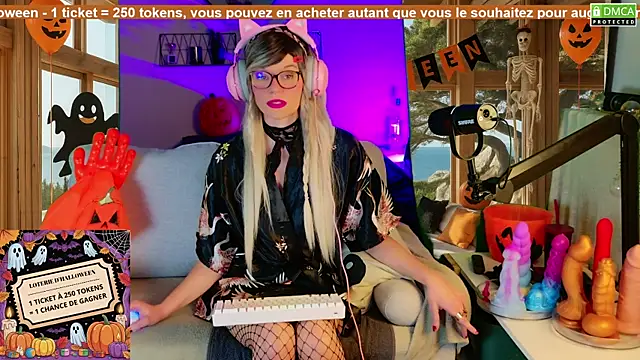 Kittychatte online show from October 26, 2025, 10:32 am