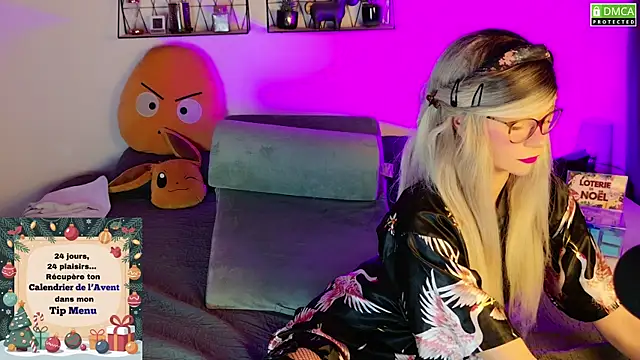 Kittychatte online show from November 30, 2025, 11:03 am