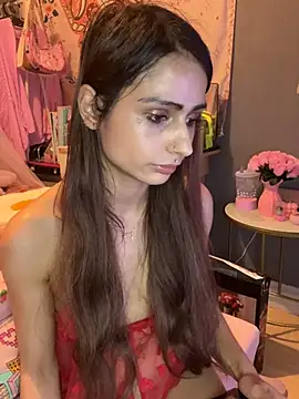 LaPetitechienne1 online show from February 16, 2025, 4:31 am