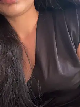 Snapshot of LaPetitechienne1 chatting on June 5, 2026, 3:29 pm LaPetitechienne1 online show from June 5, 2026, 3:29 pm