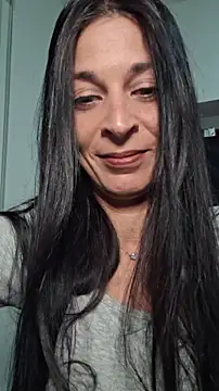 patatinahot87 online show from May 1, 2026, 4:00 pm