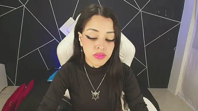 farichell online show from September 25, 2025, 9:18 pm