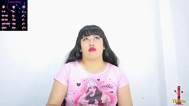 Snapshot of altheamoore chatting on April 9, 2026, 5:07 am altheamoore online show from April 9, 2026, 5:07 am