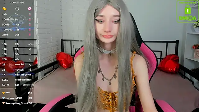 Snapshot of Katia_Kim chatting on February 24, 2025, 9:43 am Katia Kim online show from February 24, 2025, 9:43 am