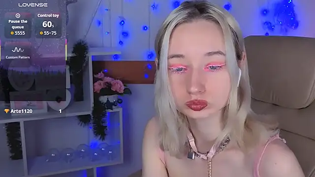 Snapshot of Katia_Kim chatting on January 6, 2026, 6:28 am Katia Kim online show from January 6, 2026, 6:28 am