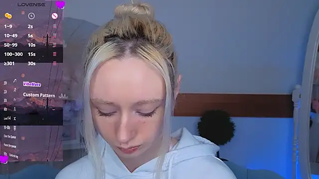 Snapshot of Katia_Kim chatting on February 10, 2026, 7:23 am Katia Kim online show from February 10, 2026, 7:23 am