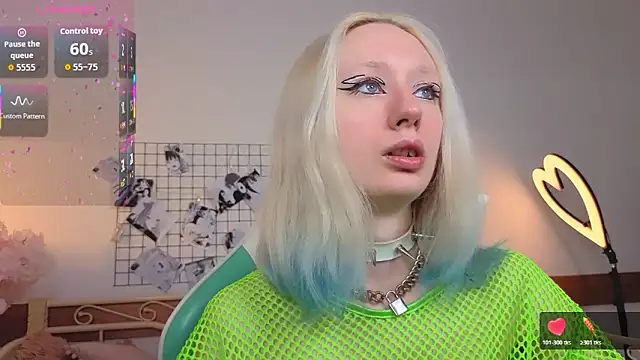 Snapshot of Katia_Kim chatting on March 6, 2026, 6:21 am Katia Kim online show from March 6, 2026, 6:21 am