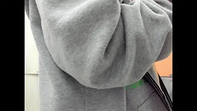 Mhelanny2 online show from October 10, 2025, 7:24 pm