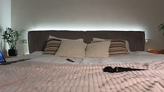 Snapshot of PassionAnn chatting on October 23, 2025, 7:01 pm PassionAnn online show from October 23, 2025, 7:01 pm