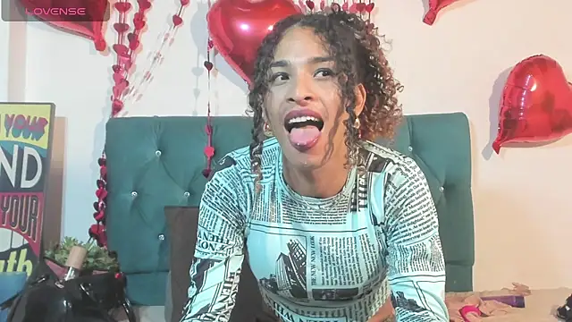 StefanyMiler online show from March 5, 2026, 7:43 pm