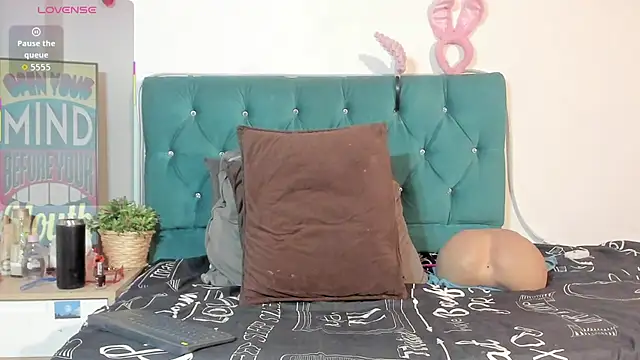 Snapshot of StefanyMiler chatting on May 11, 2026, 7:00 pm StefanyMiler online show from May 11, 2026, 7:00 pm