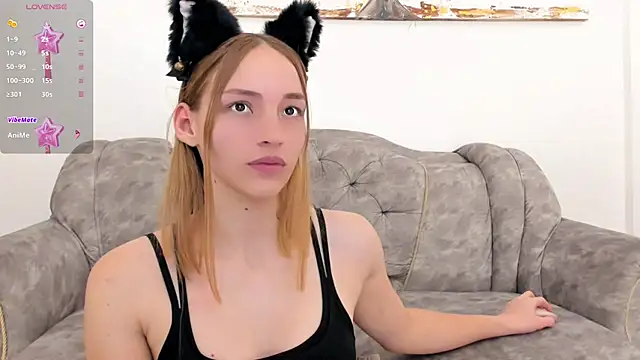 Snapshot of WhiteSun_01 chatting on March 14, 2025, 3:47 pm WhiteSun 01 online show from March 14, 2025, 3:47 pm