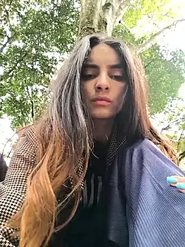 Sam Sara online show from September 14, 2025, 7:02 pm