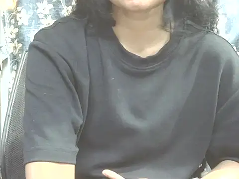 Snapshot of Supriya201 chatting on July 11, 2026, 4:10 pm Supriya201 online show from July 11, 2026, 4:10 pm