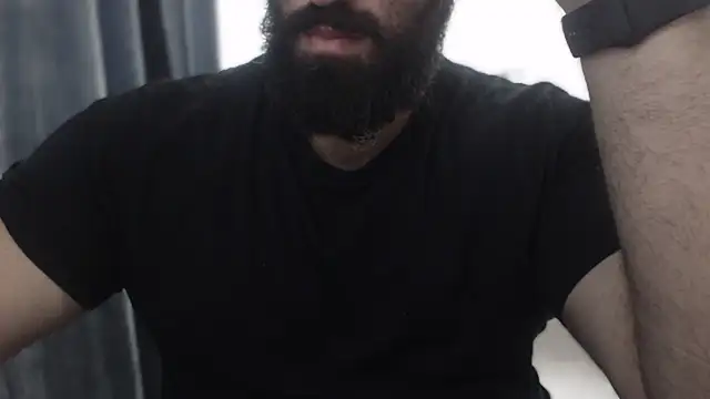 hugemachohandsome online show from September 19, 2025, 9:54 am